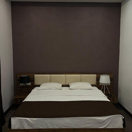 Moscow Boutique Hotel Yerevan Exterior foto