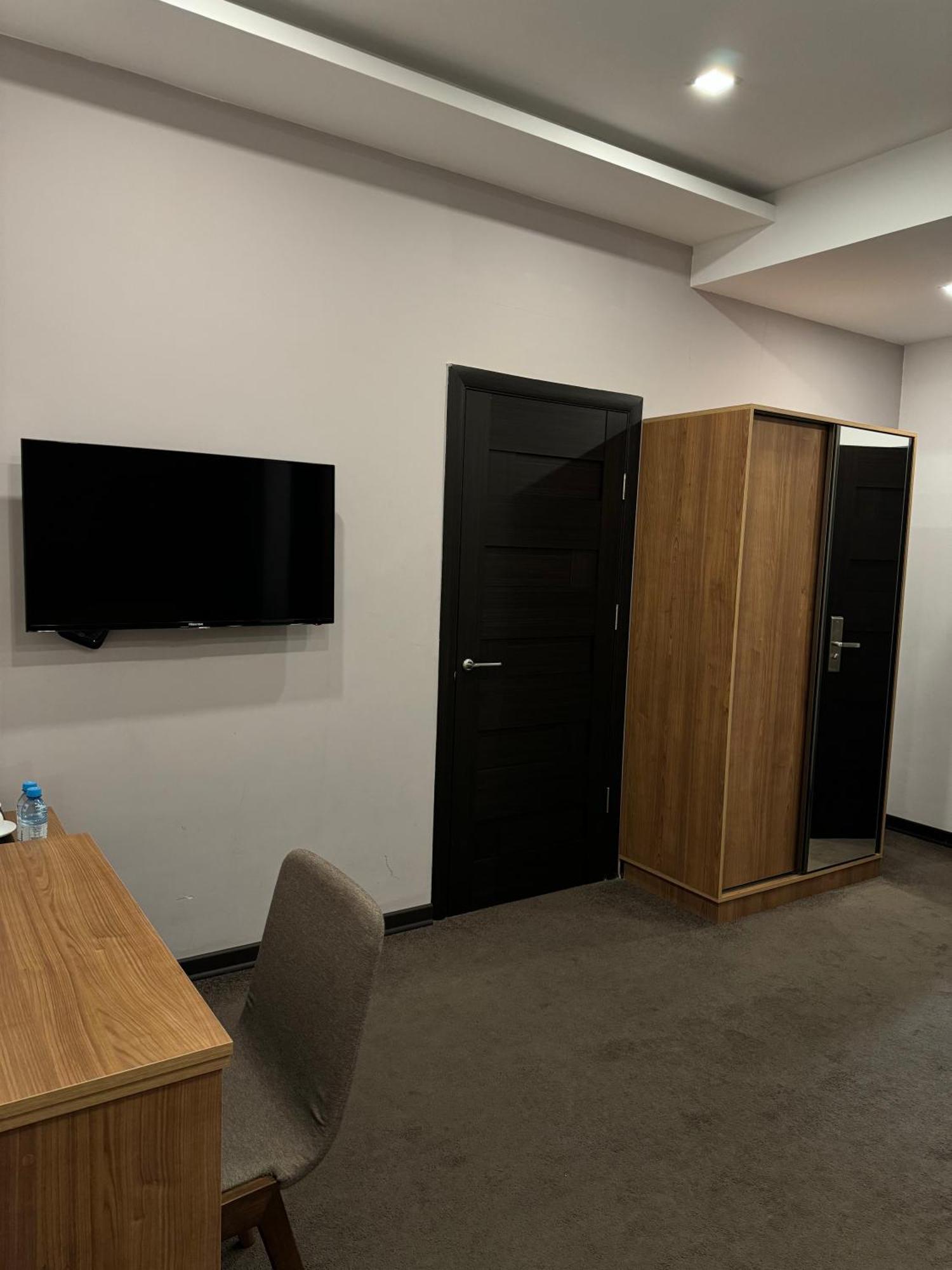 Moscow Boutique Hotel Yerevan Exterior foto