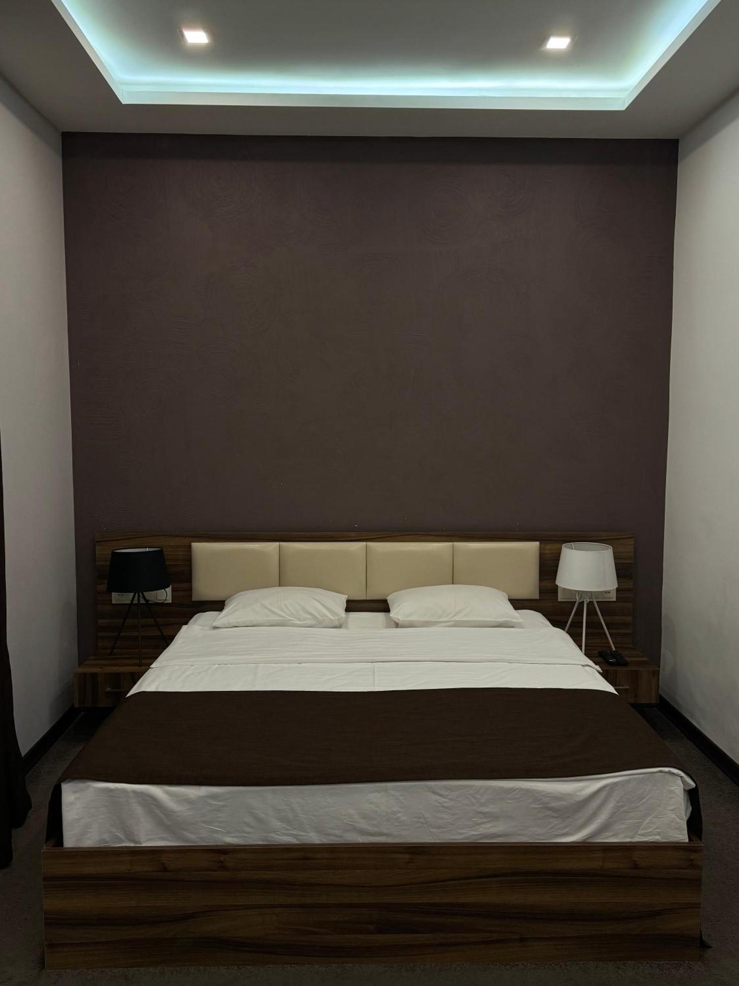 Moscow Boutique Hotel Yerevan Exterior foto