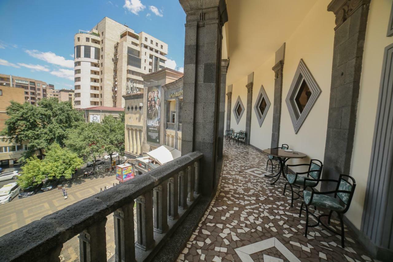 Moscow Boutique Hotel Yerevan Exterior foto