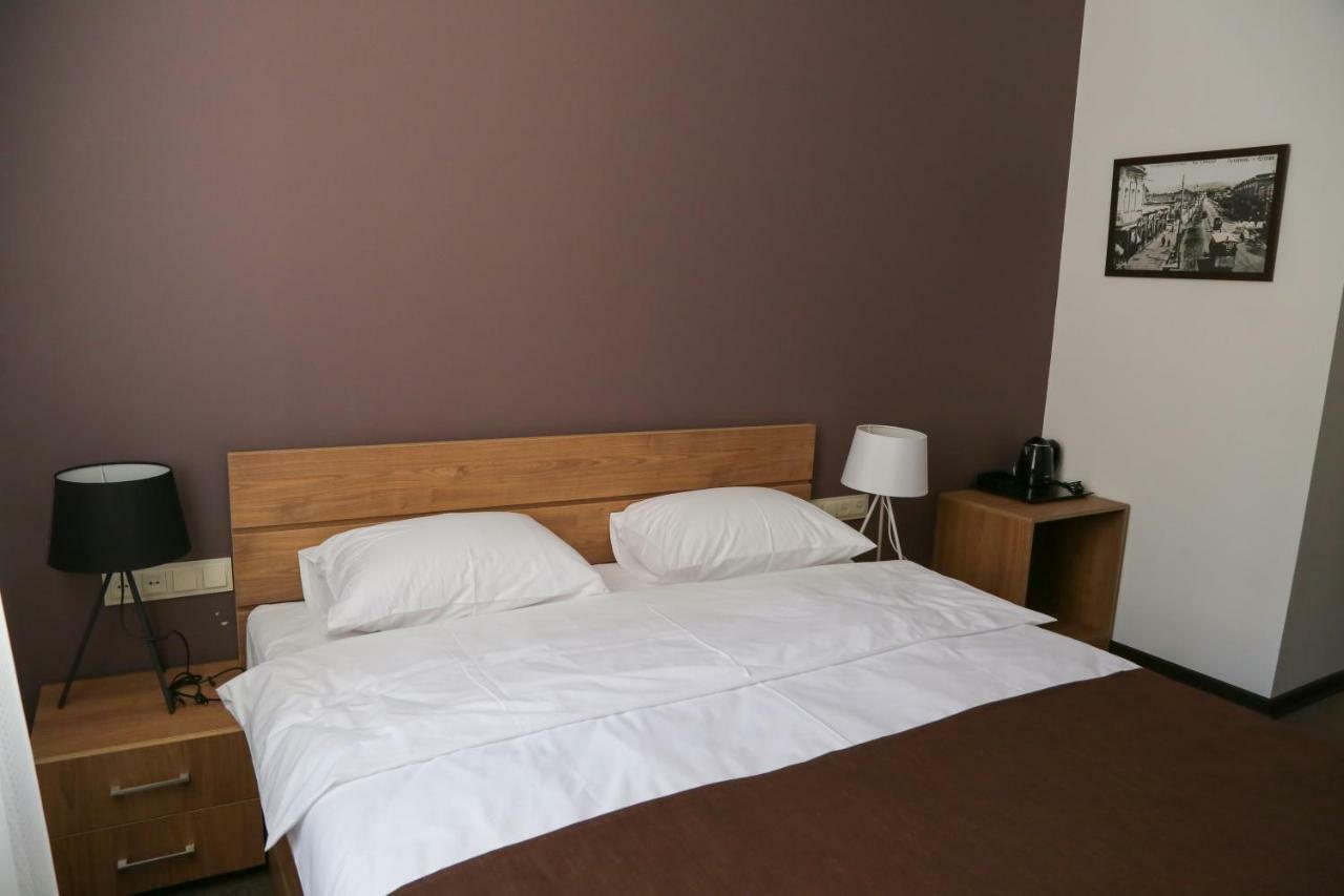 Moscow Boutique Hotel Yerevan Exterior foto