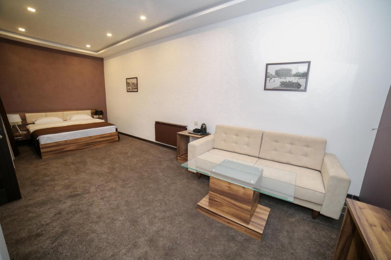 Moscow Boutique Hotel Yerevan Exterior foto